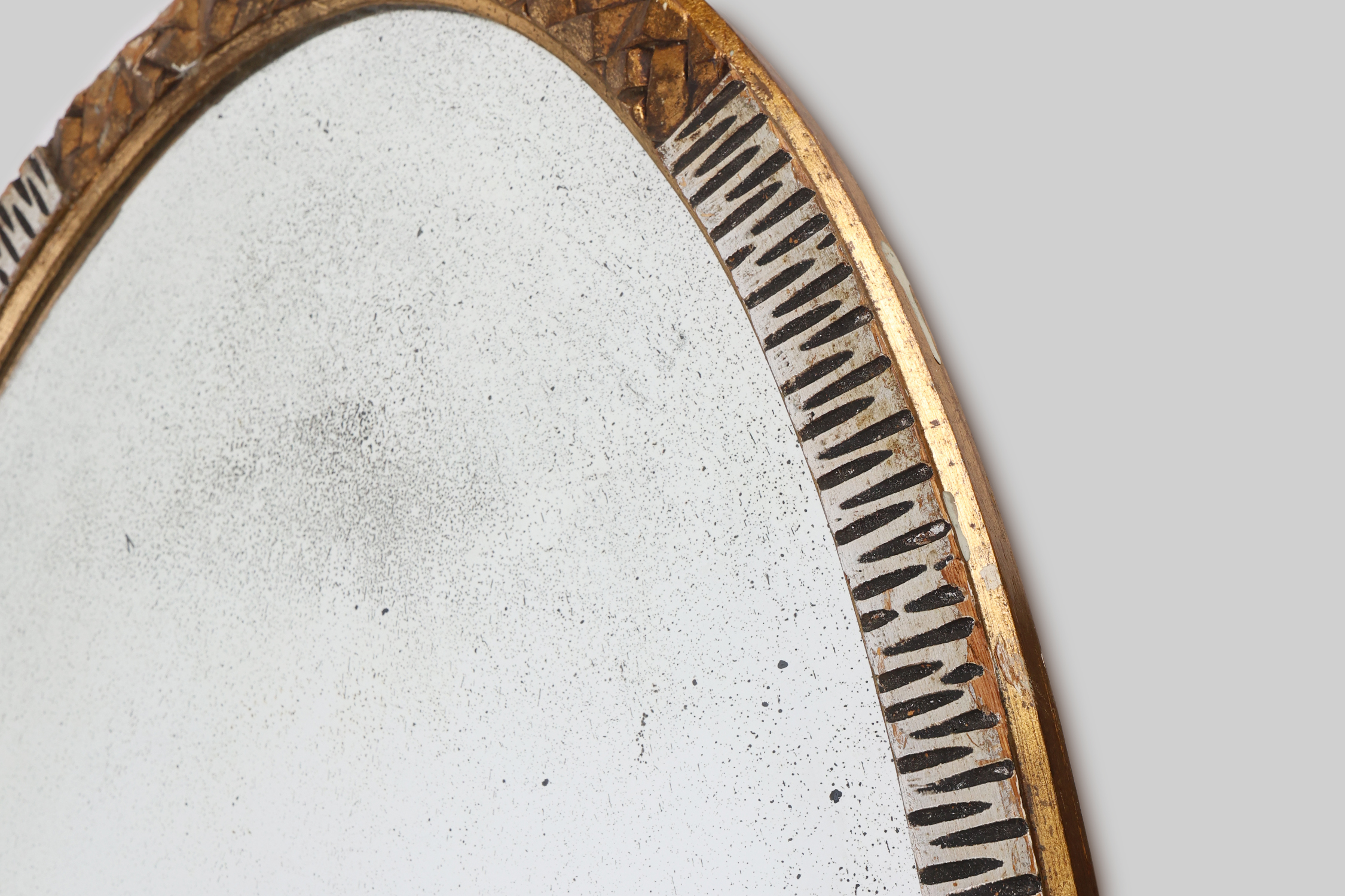 Large French Art Deco gilded and silvered Oval Mirror, ca. 1910thumbnail